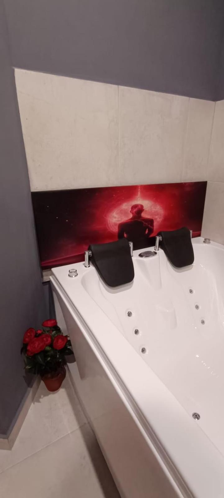Sea 1 Spa&Wellness 西维尔诺瓦·马尔凯 外观 照片
